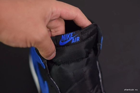 Jordan (2017) 1 Air 555088-007 Retro 555088-007 Royal 0724